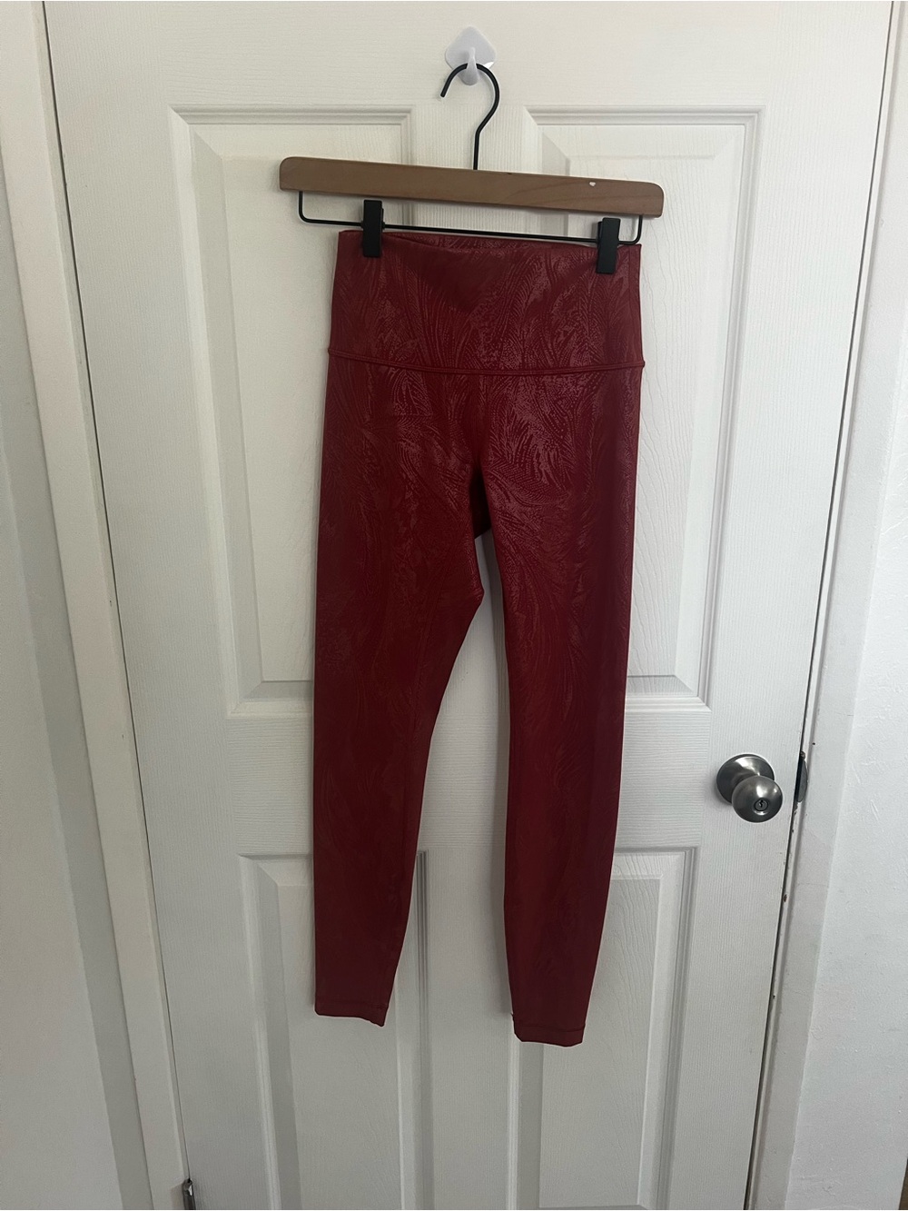 lululemon‎ athletica Red High-Rise Textured Leggings